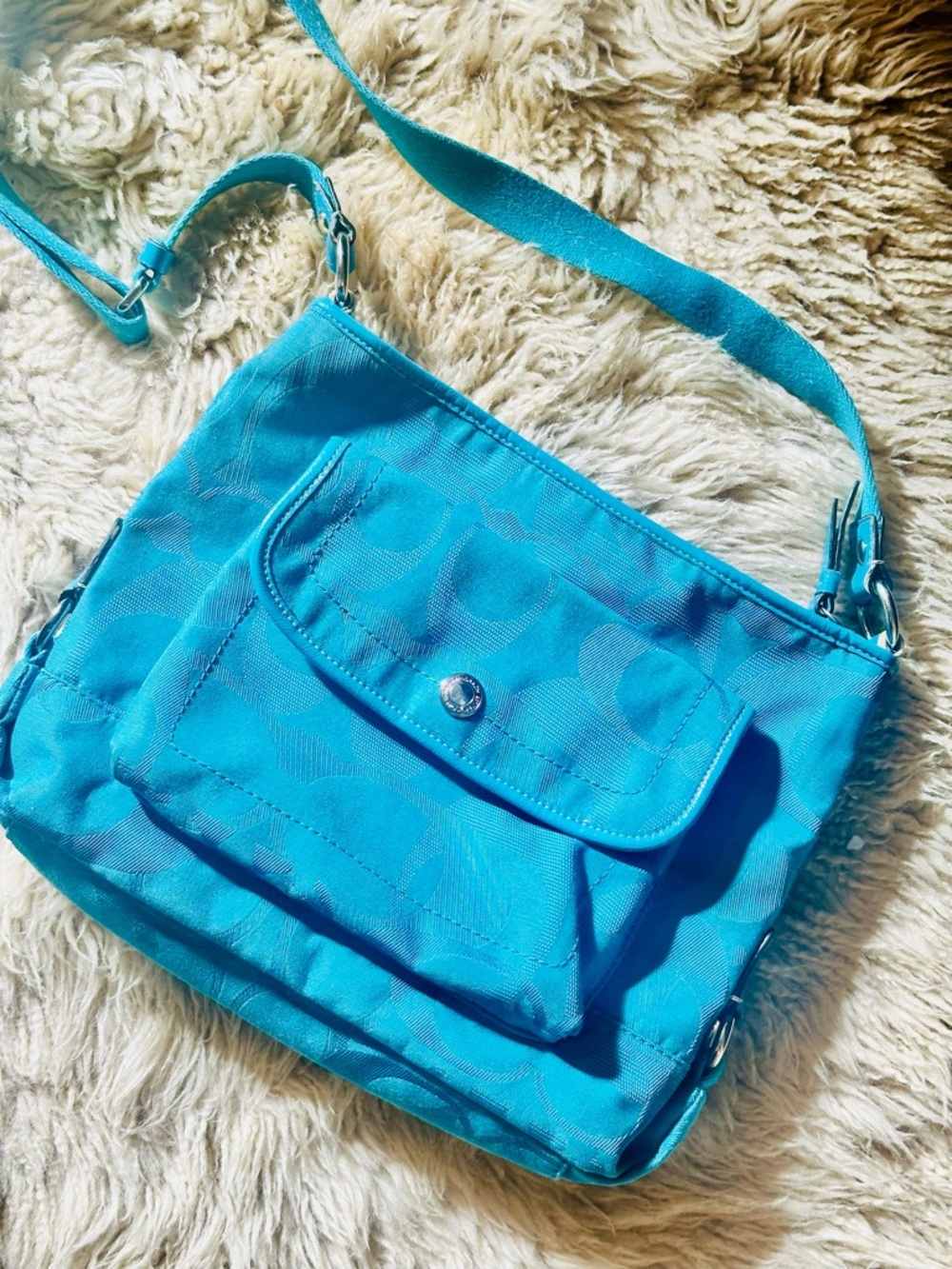 Coach Bright Turquoise Signature Crossbody Bag
